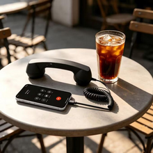 Naložite sliko v pregledovalnik galerije, Retro telefonska slušalka za mobilne naprave – USB-C