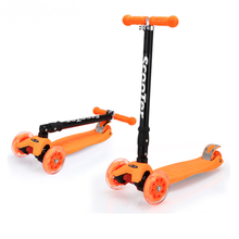 Naložite sliko v pregledovalnik galerije, Povečava – Otroški romobil z LED kolesi za otroke