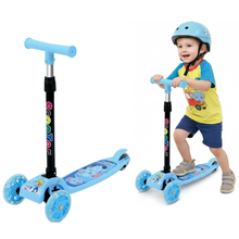 Naložite sliko v pregledovalnik galerije, Spark – Otroški romobil z LED kolesi