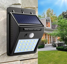 Naložite sliko v pregledovalnik galerije, LED solarna zunanja svetilka